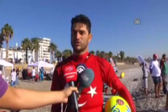 Ata'yı Selamlama flyboard gösterisi