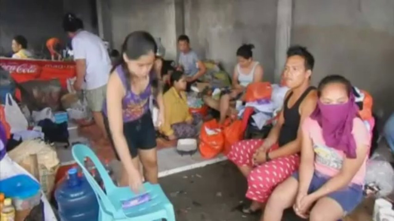 Typhoon Haiyan emergency response under way