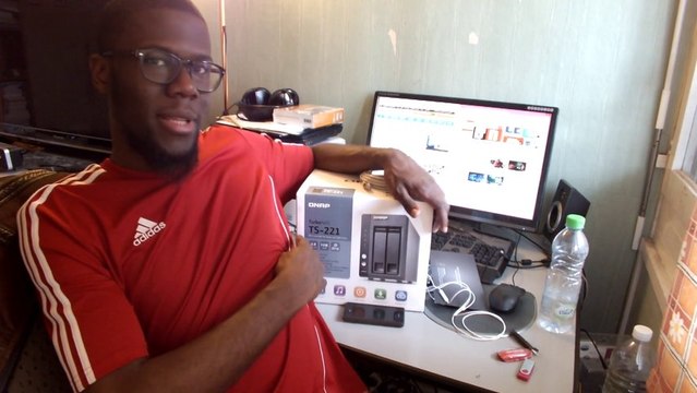 Tests des NAS QNAP TS-221 et scanner Fujitsu ScanSnap SV600 bientôt (Reviews)