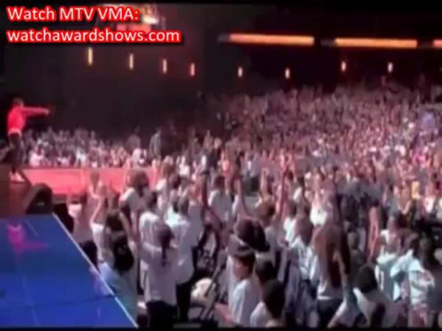 ⁣#Eminem MTV EMA 2013
