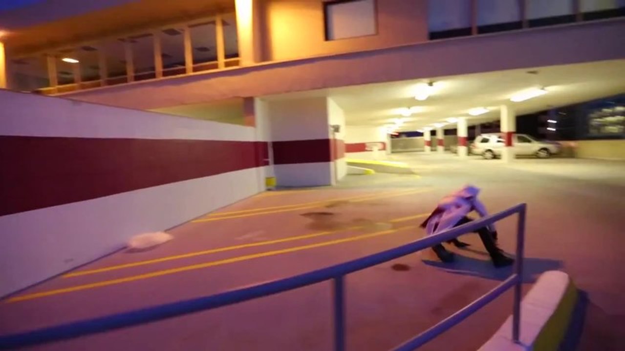 Assassin's Creed style Parkour in Real Life (Extreme Parkour)