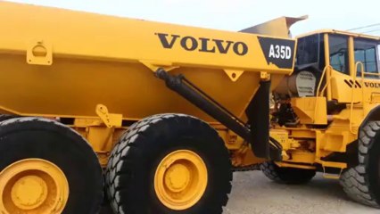 "Types of Heavy Construction Equipment"