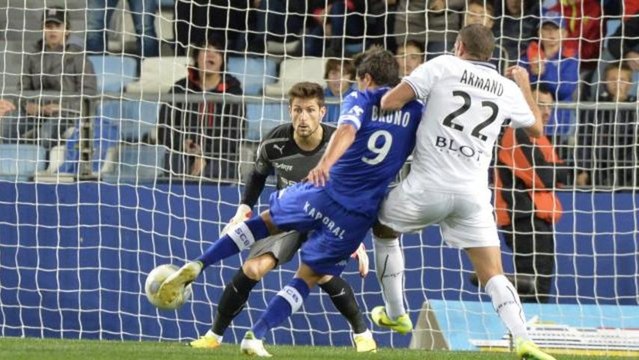 SC Bastia (SCB) - Stade Rennais FC (SRFC) Le résumé du match (13ème journée) - 2013/2014