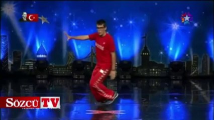 Bayram Mutlu'dan dans performansı