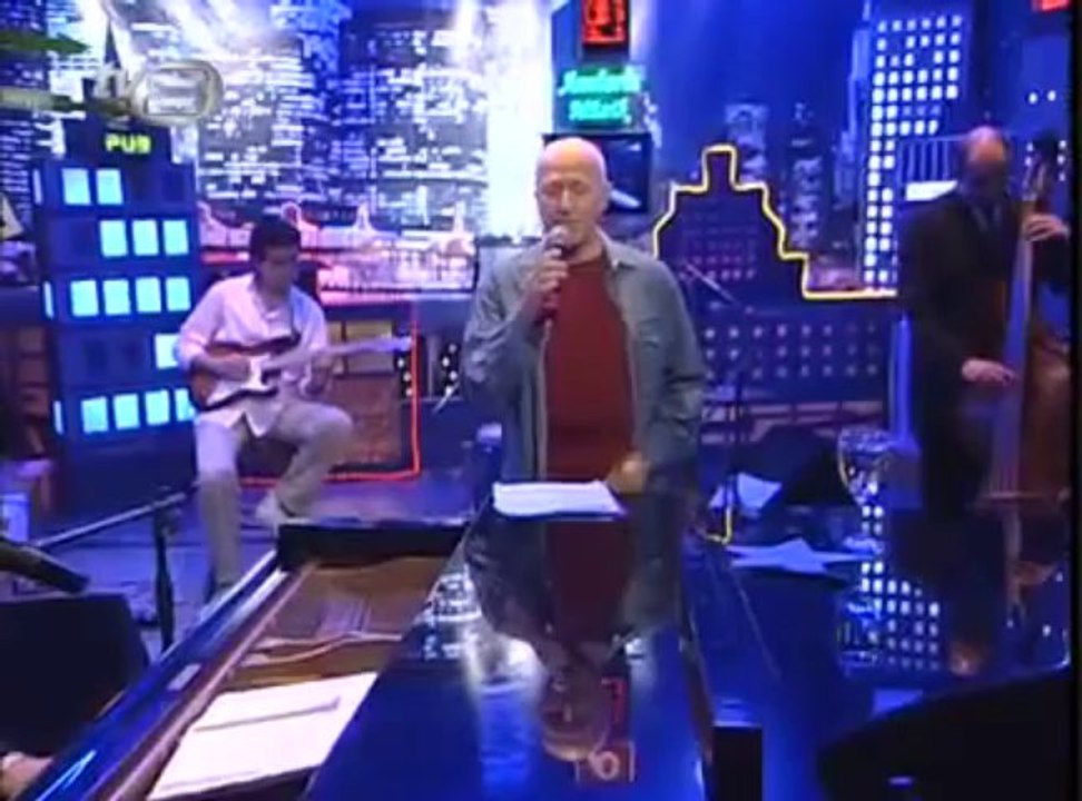 Şevket Uğurluer Anılarla Müzik Sealed With A Kiss