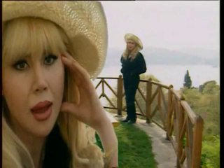 Terketme Beni (Semra Türel)