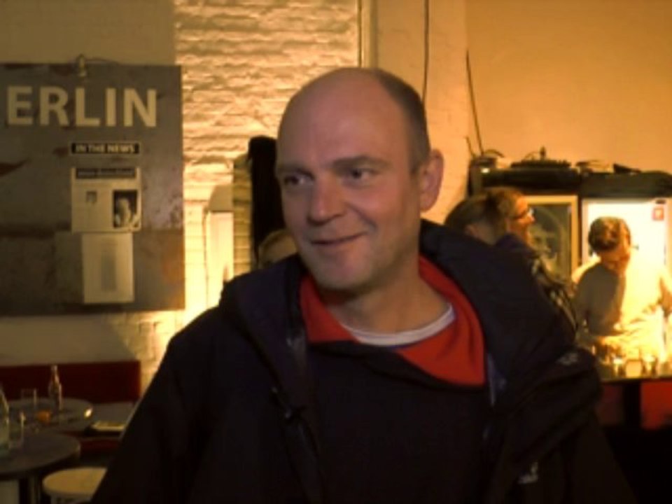 SCHIZO_RAW_MainConcept AVC-AAC_DMOT SMALL[3]