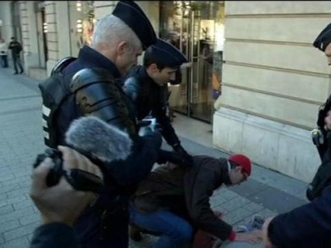 11 novembre: qui sont les personnes interpellées en marge des commémorations? - 11/11