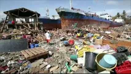 Le passage du typhon Haiyan filmé par un Français aux Philippines