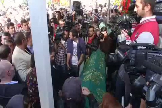 Savaş Ay, son yolculuğuna uğurlandı