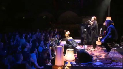 Adele (live at The Tabernacle)