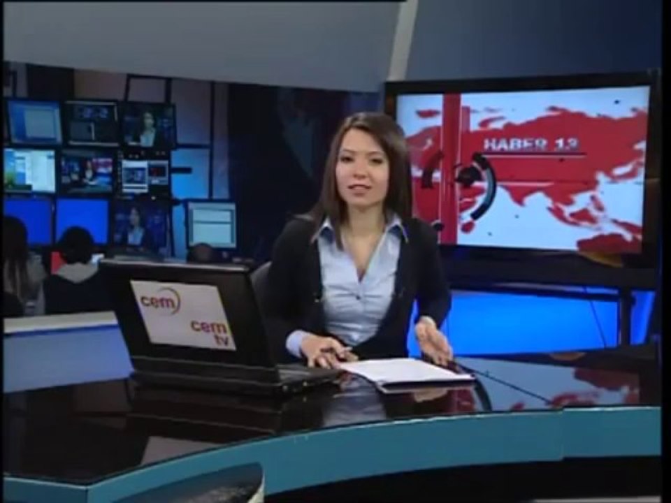 Derya Demir - Spiker, Gazeteci, Yazar