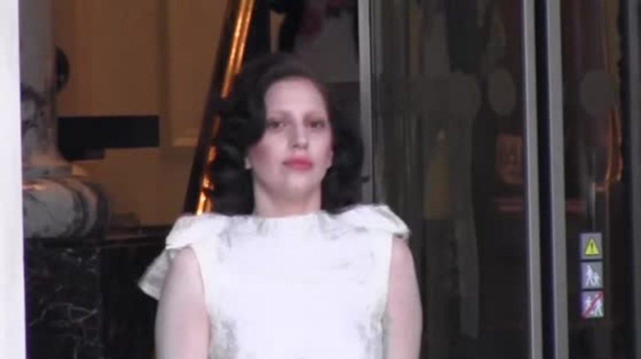 Lady Gaga rauchte ständig Joints