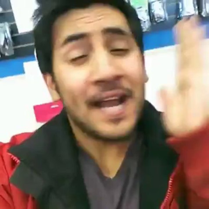 White Girls vs Desi Girls  :P