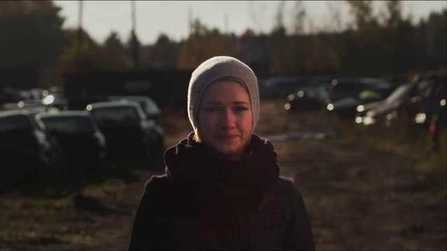 Elle rencontre l'homme qui a tué sa soeur