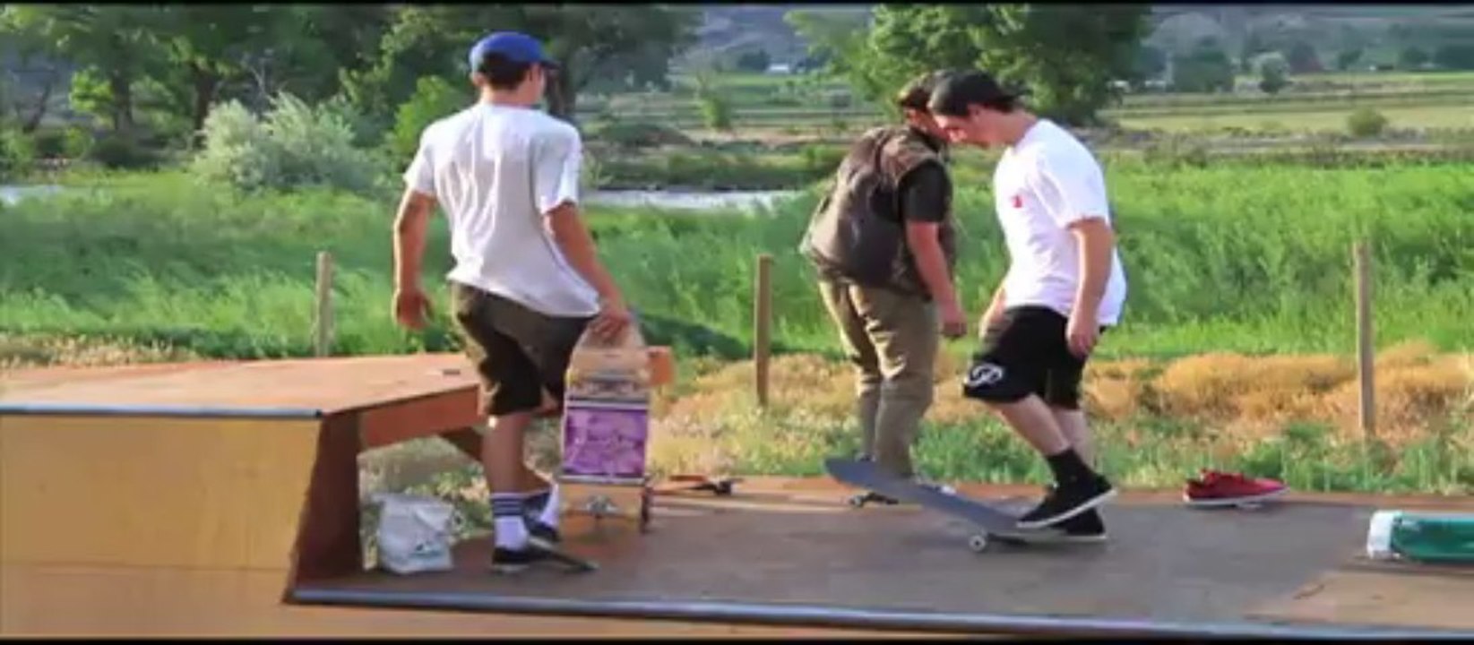 Pretty Sweet Tour stops by the COALATREE FARM