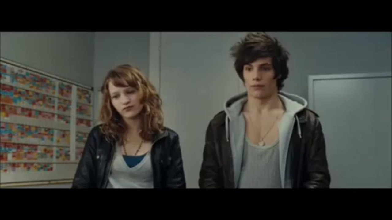 LOL, extrait film : choco pops & frostises = retard ! ...