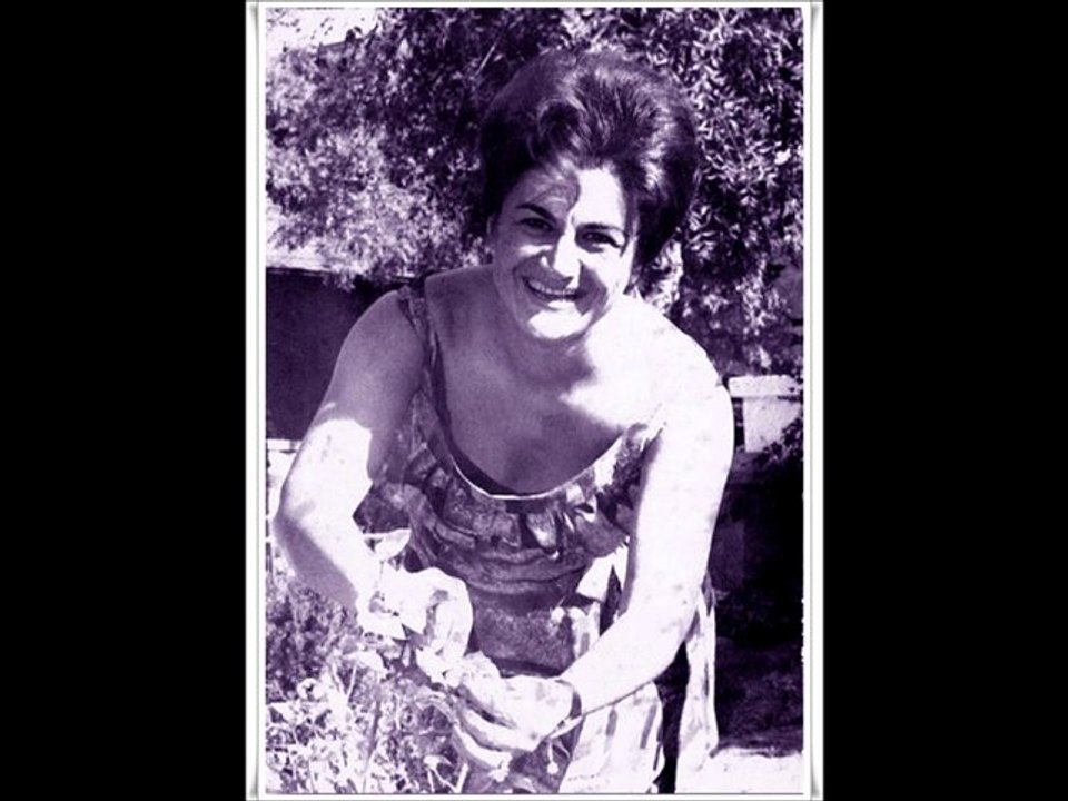 Nezahat Bayram-Salın Da Gel Meydan Kız Görsün