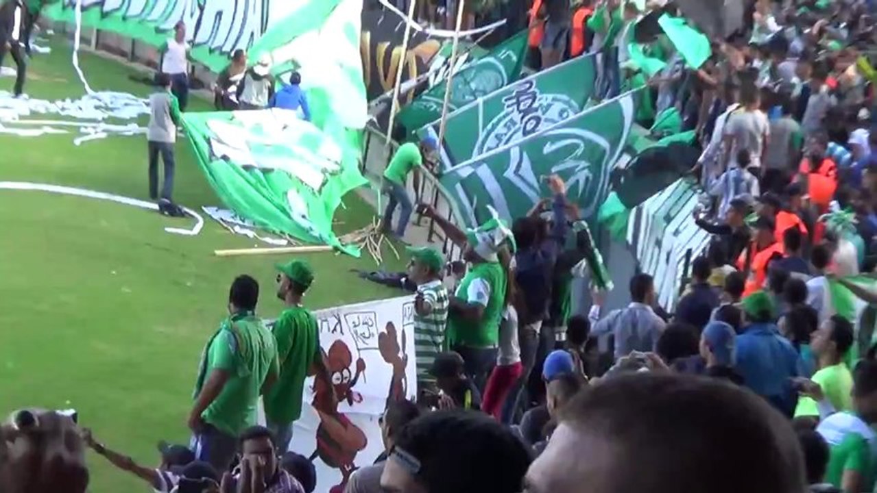 MAROC : Ulras Eagles Raja Vs Far 27/10/2013