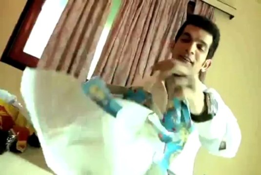 My Bday Gifts For Arjun Bijlani shown by India-Forums[12-11-2013]