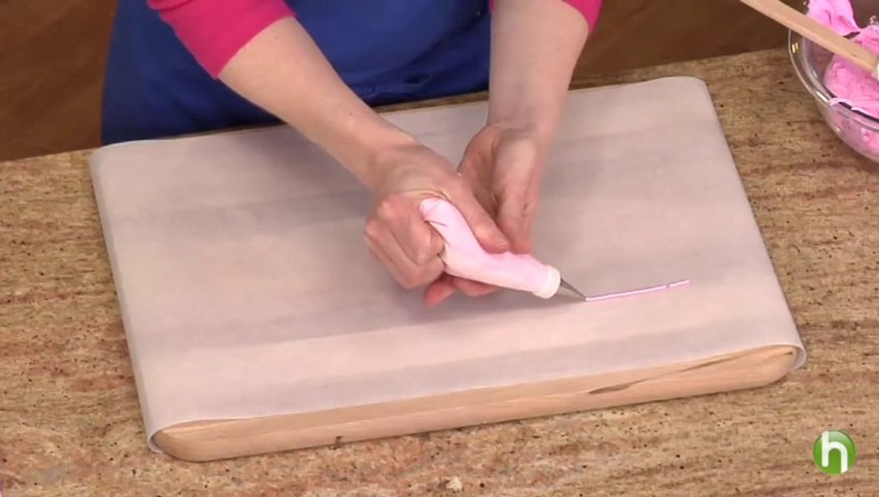 Wie benutzt man einen Spritzbeutel und Gebäckkegel