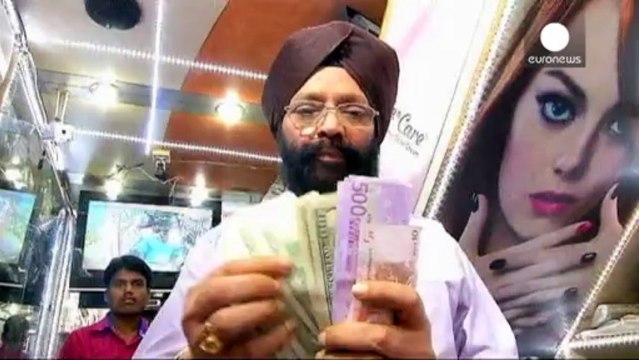 World Bank calls for greater access to banking services