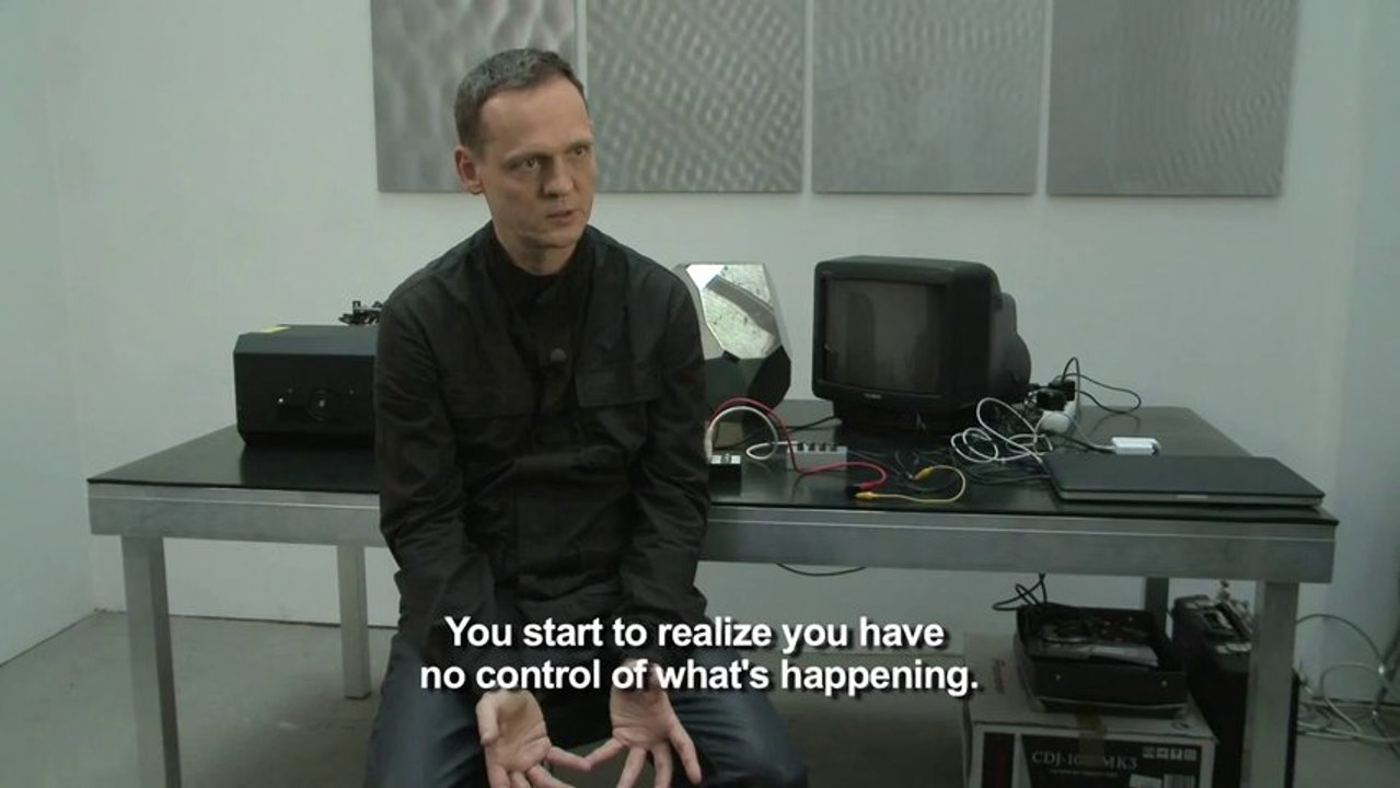 Physicist of Sound - Carsten Nicolai (Raster-Noton)