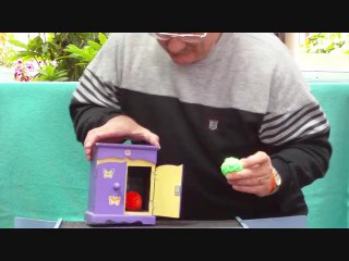 THE ENCHANTED WARDROBE - Kids Magic Tricks