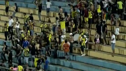 Paraguay - Derlis Gonzales golea a pares