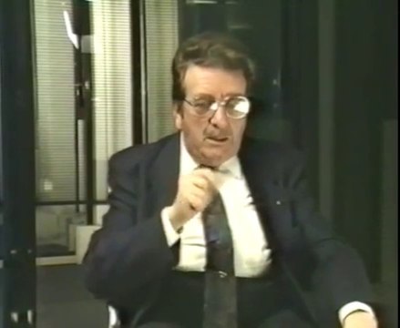 les portes du futur N°07> Les Gouvernants Secrets 2 - Nos maitres les extraterrestres (jimmy guieu) part2