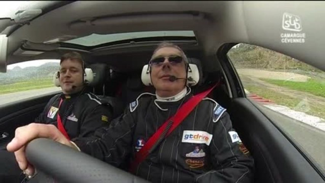 Luc Costermans : Portrait d'un pilote automobile non voyant