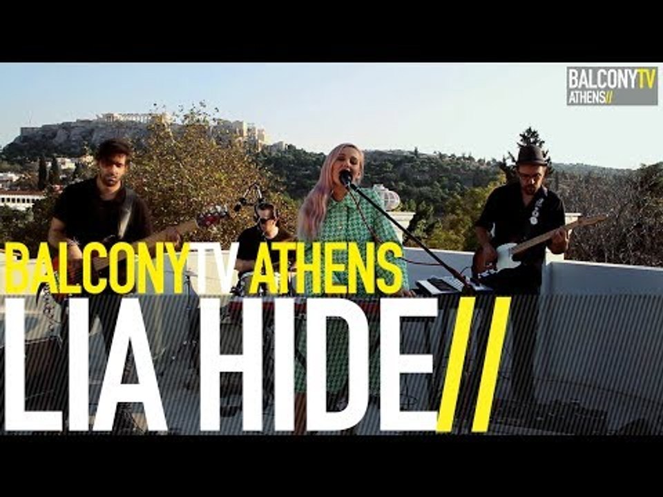 LIA HIDE - SUNDAY MORNINGS (BalconyTV)