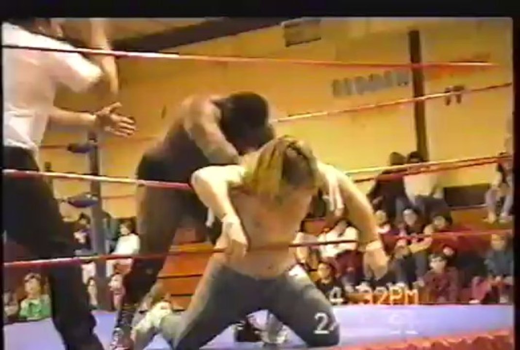 JW Thunder vs The Coco Kid