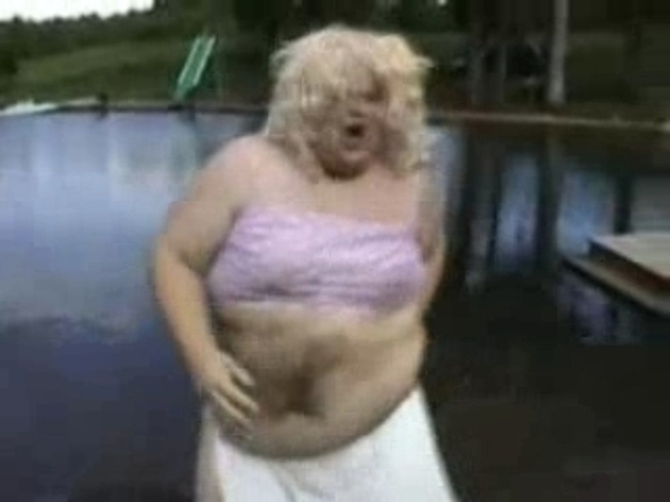 Shakira - Hips Dont's Lie Spoof