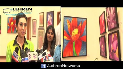Karishma Kapoor At Bal Disha Painting Exhibition
