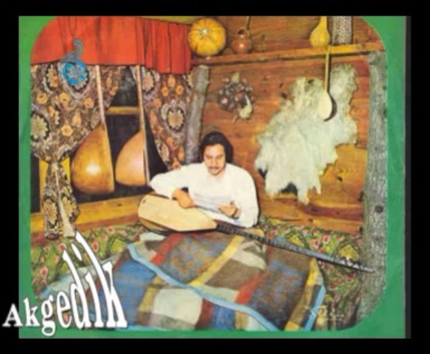 Ali Ekber Çiçek - Şu Yüce Dağları Duman - Akgedik.com