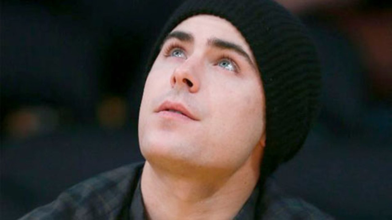 Zac Efron Breaks Jaw In A Fall