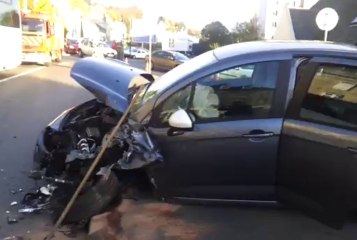 Morlaix. Accident spectaculaire en centre-ville