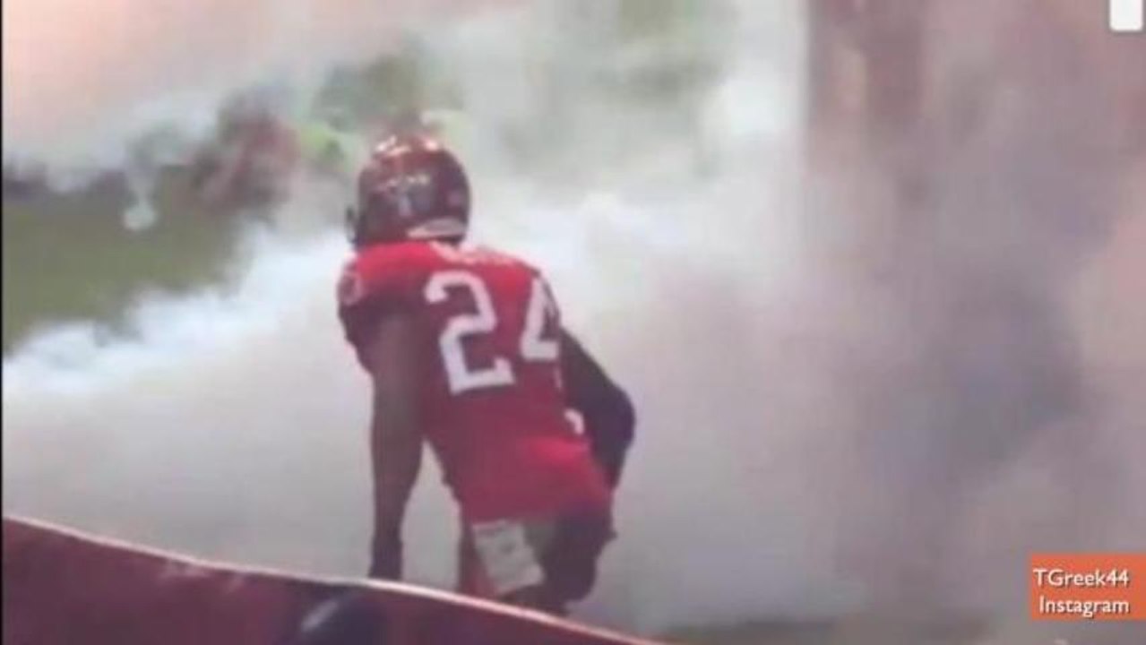 Darrelle Revis Responds to 'Bitter' Jets Fans on Twitter