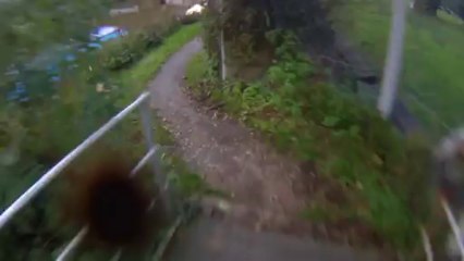 Cycling along River Medway