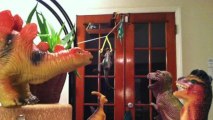 Parents Convince Kids Their Dinosaur Toys Come to Life for 'Dinovember'