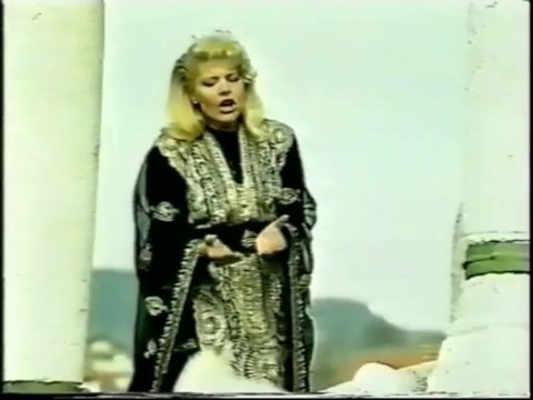 Hanka Paldum - Svatovi meni ne pjevaju Spot 1995