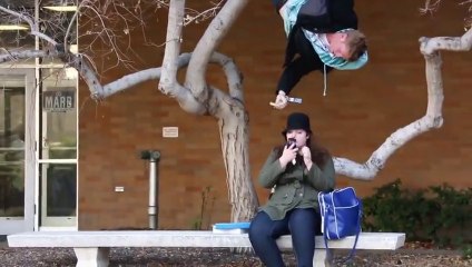 He gives money to students Prank : Reverse Pickpocketing
