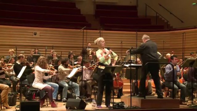 L'hommage de la mezzo Anne Sofie von Otter à la Douce France '