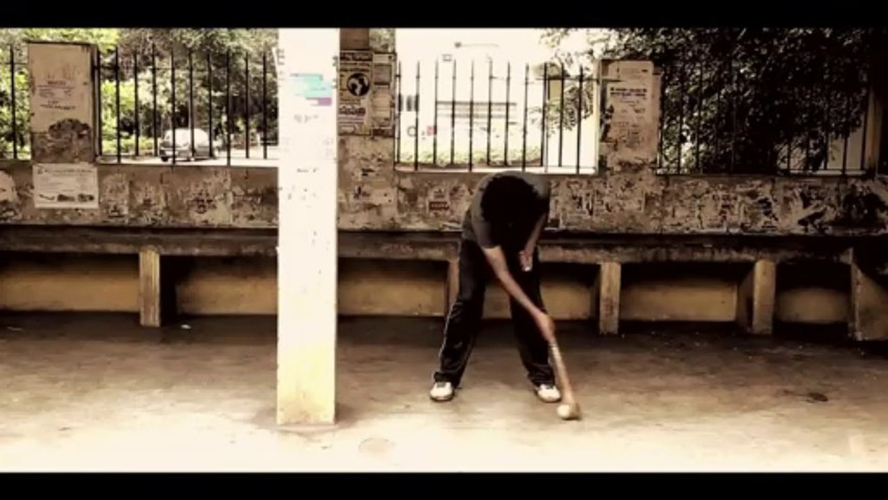 Vundhi Le manchi kalam Mudhu mundhu na Teaser