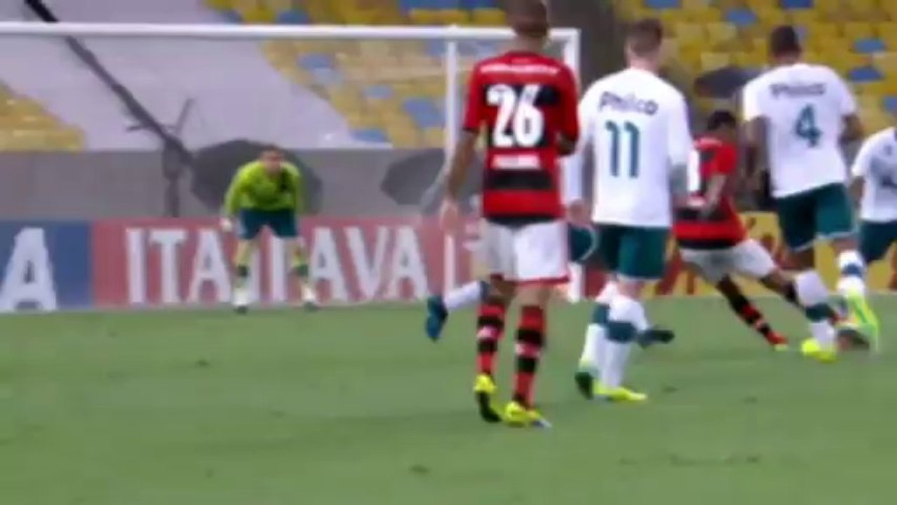 Wspaniała bramka Eliasa dla Flamengo