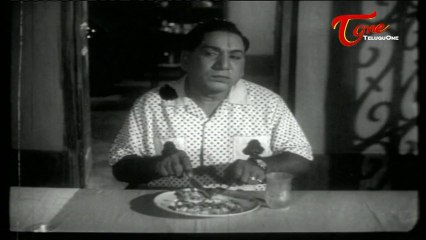 Relangi Teaches How To Eat With Fork and Knife