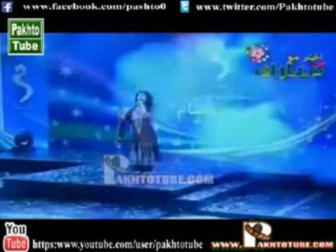 NAzia Iqbal new eid show mast pashto song Zre Lewanay Shey