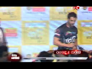 Salman Khan's question ignored by John Abraham