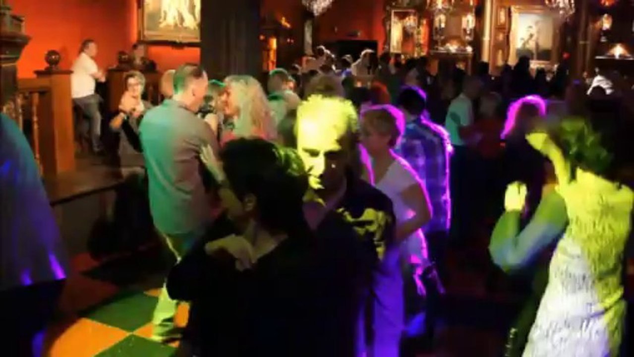 Tanz-Party am 8 und 9  NOVEMBER 2013